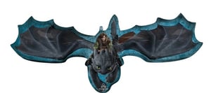 how to train your dragon balloon with toothless and hiccup on it