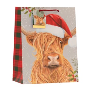 Get ready for the festive season with our delightful Medium Cedar and Sage Gift Bag! This charming bag features an adorable Highland cow, complete with a festive Santa hat, set against a snowy backdrop with hints of holly and berries. The striking red and green tartan side panel adds an extra touch of traditional Christmas cheer. Perfect for presenting gifts with a touch of rustic charm and holiday spirit. Plus, your customers will appreciate the eco-friendly touch, as this bag is 100% recyclable. Available in a convenient pack of 6 from Partisan Products Ltd., these bags are sure to be a popular choice for Christmas gifting.