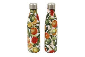 Introduce your customers to the delightful 500ml Citrus Zest Water Bottle from Sifcon International PLC. This vibrant and stylish bottle is the perfect way to stay hydrated on the go, blending practicality with a refreshing aesthetic. Adorned with a lively pattern of lemons, limes, oranges, and grapefruits amidst lush green leaves, it brings a burst of sunshine to any day. The sleek design and secure metallic lid make it ideal for daily use, whether at work, school, or during leisure activities. Offered in convenient single packs, this eye-catching water bottle is a fantastic addition to your retail offering, promising both functionality and a cheerful splash of colour. It's sure to be a popular choice for those seeking a fashionable and reusable hydration solution.
