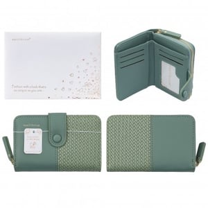Introduce your customers to the charming Woven Plain Purse in Sage, a delightful accessory that blends style with practicality. This compact purse features a chic woven texture alongside a smooth, plain finish, all in a beautiful sage green hue.
Designed with everyday use in mind, it offers multiple card slots, a clear ID window, and a secure zipped compartment for coins, ensuring all essentials are kept organised. The snap button closure adds an extra layer of security. From Equilibrium, this stylish purse is perfect for slipping into any bag. Supplied by Y and L Company Ltd, each purse is sold individually, making it an ideal addition to your retail collection.