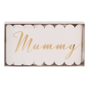 A white box with the word "mummy" on it.