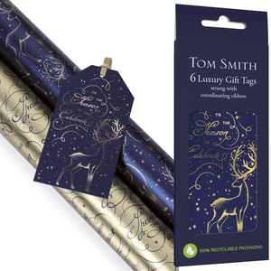 A package of Tom Smith 6 luxury gift tags.
