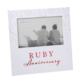 a picture frame that says ruby anniversary on it